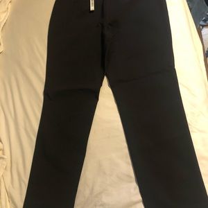 Harve Bernard new Women pants